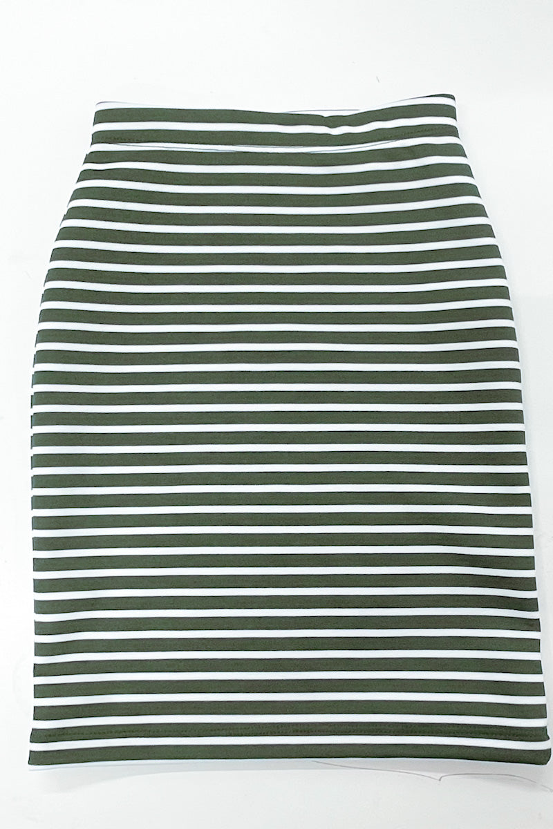 Girls Riley Basic in Stripes